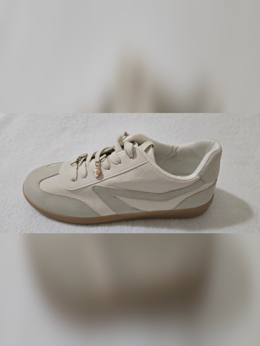 Dolce Vita Women’s Cream Leather Sneaker with Pearl Charm